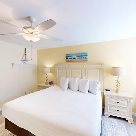 Villa Lantana Bay Escape
